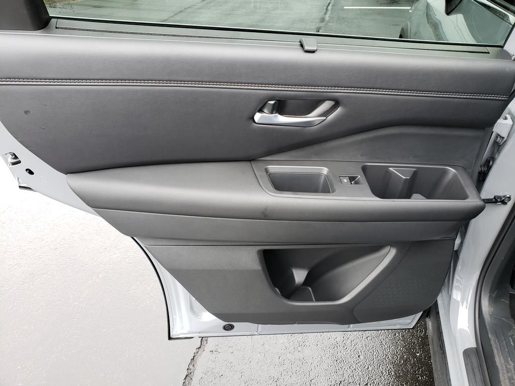 new 2026 Nissan Pathfinder car, priced at $49,639