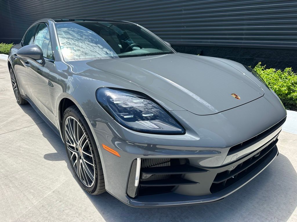 Thumbnail: 2025 Porsche Panamera - 10