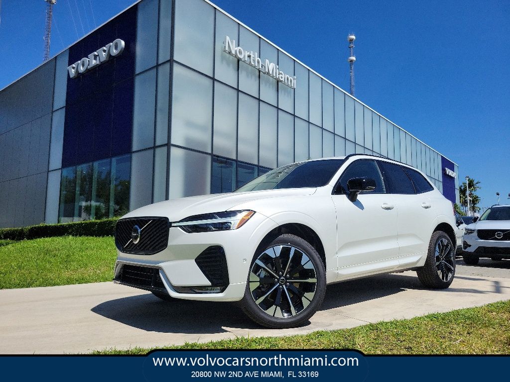 2026 Volvo XC60 Plus