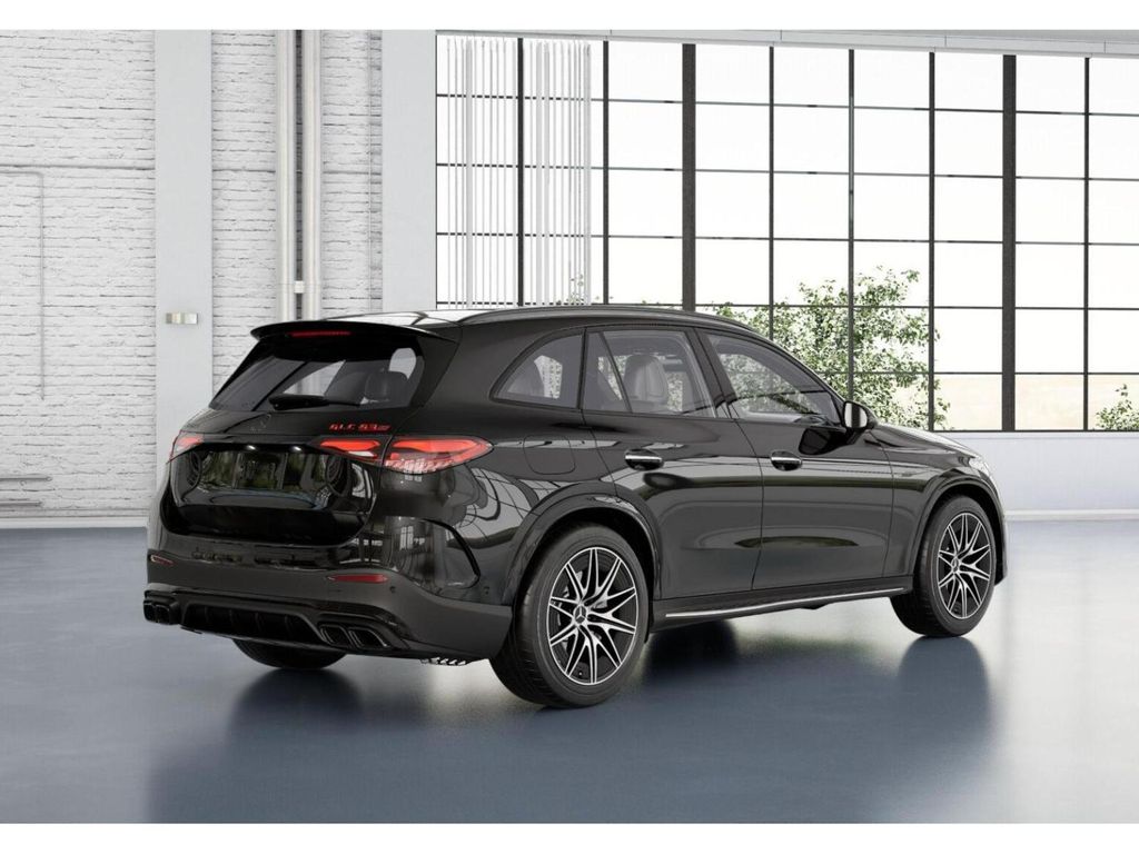 2025 Mercedes-Benz GLC 63 AMG 21