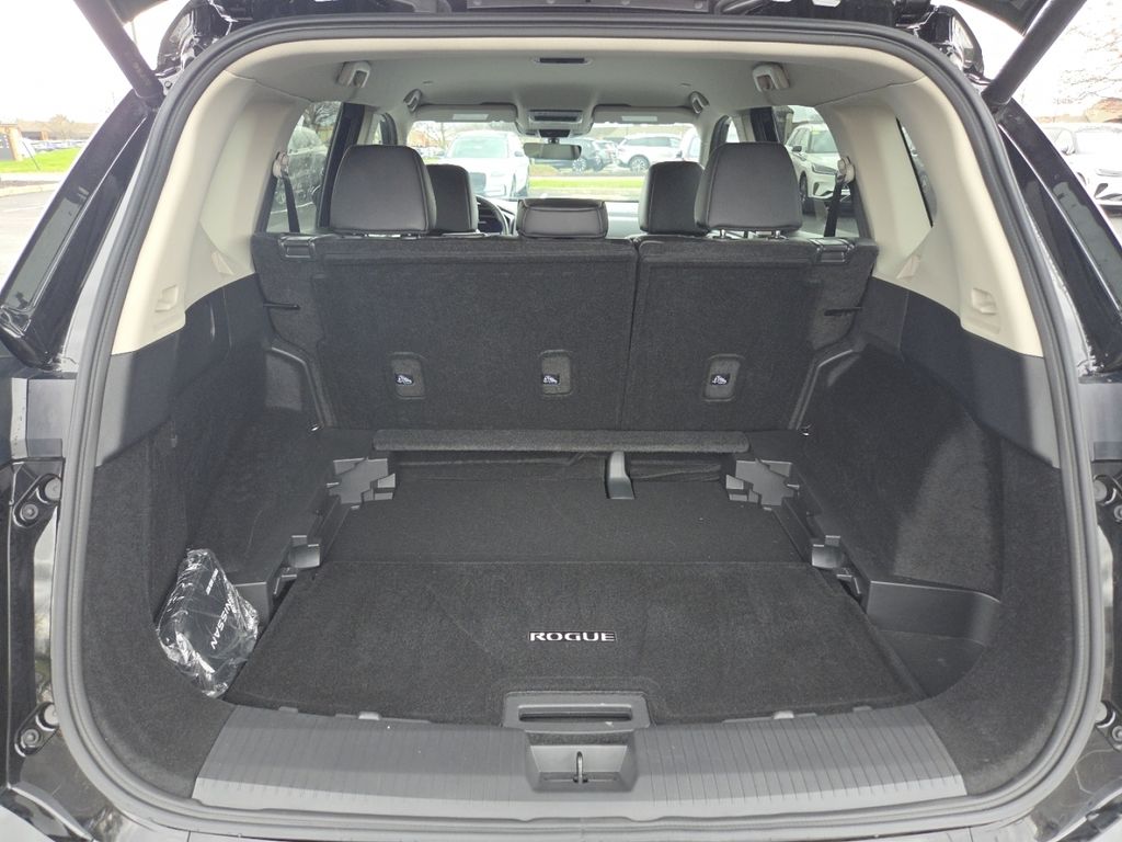 used 2024 Nissan Rogue car, priced at $27,597