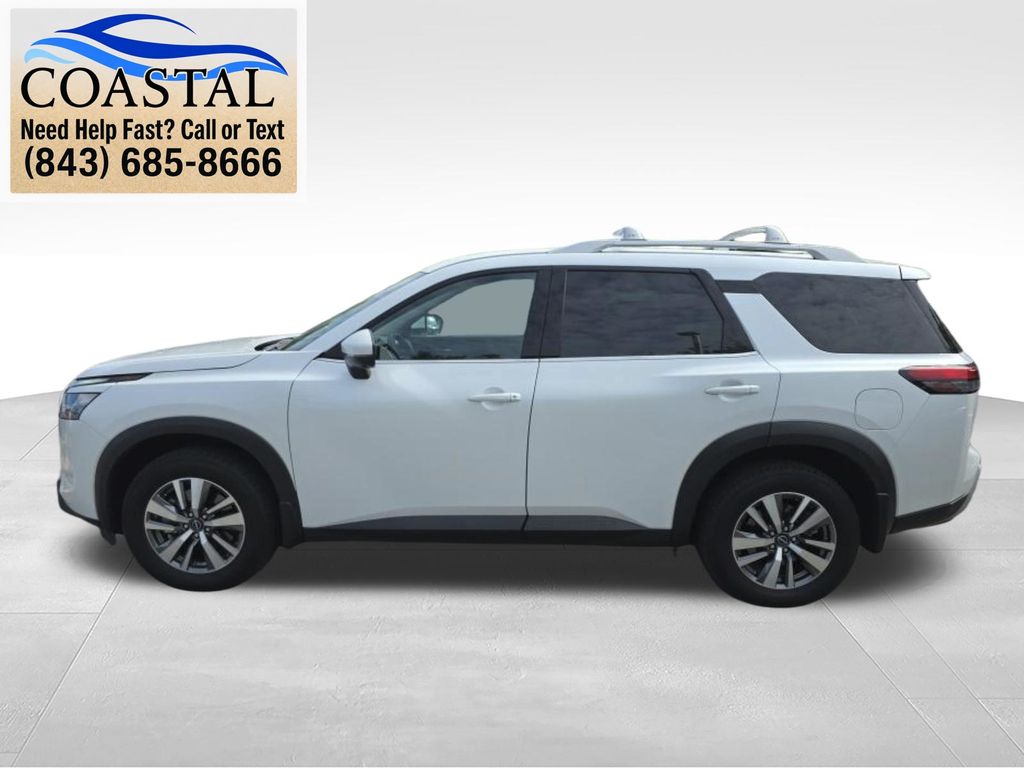 2025 Nissan Pathfinder SL White at Lugoff Nissan
