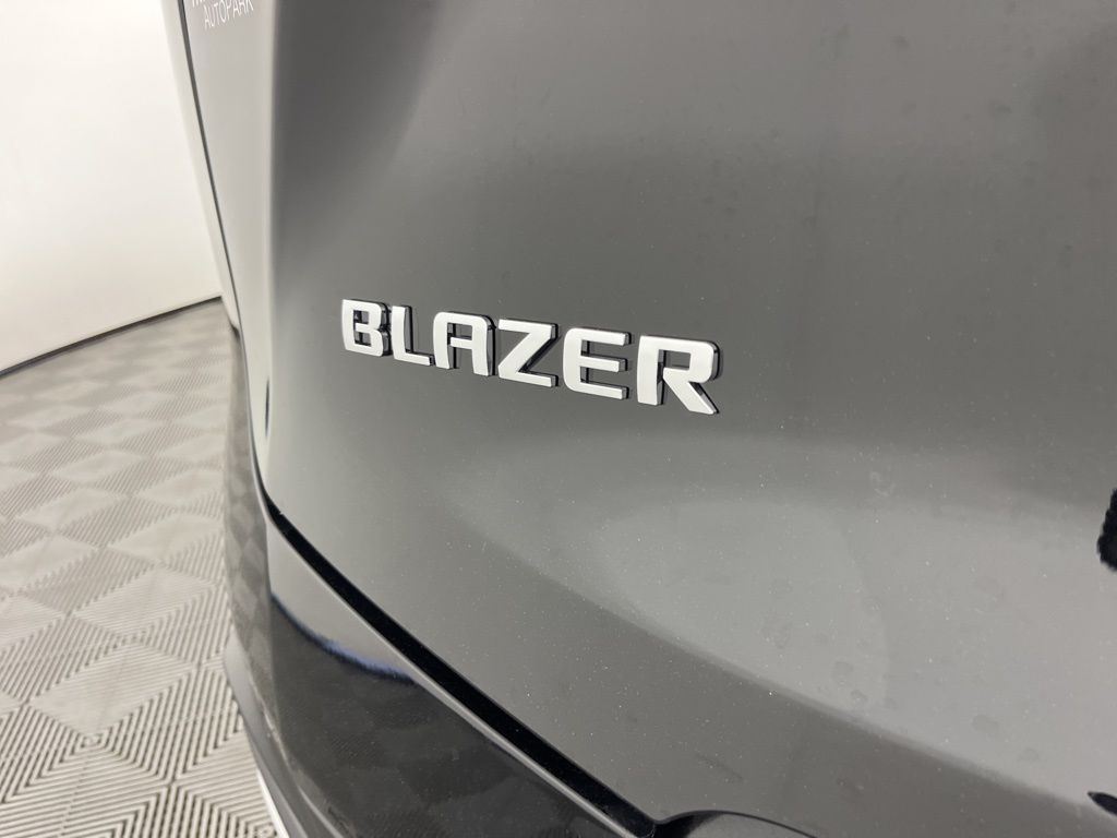Thumbnail: 2026 Chevrolet Blazer - 17