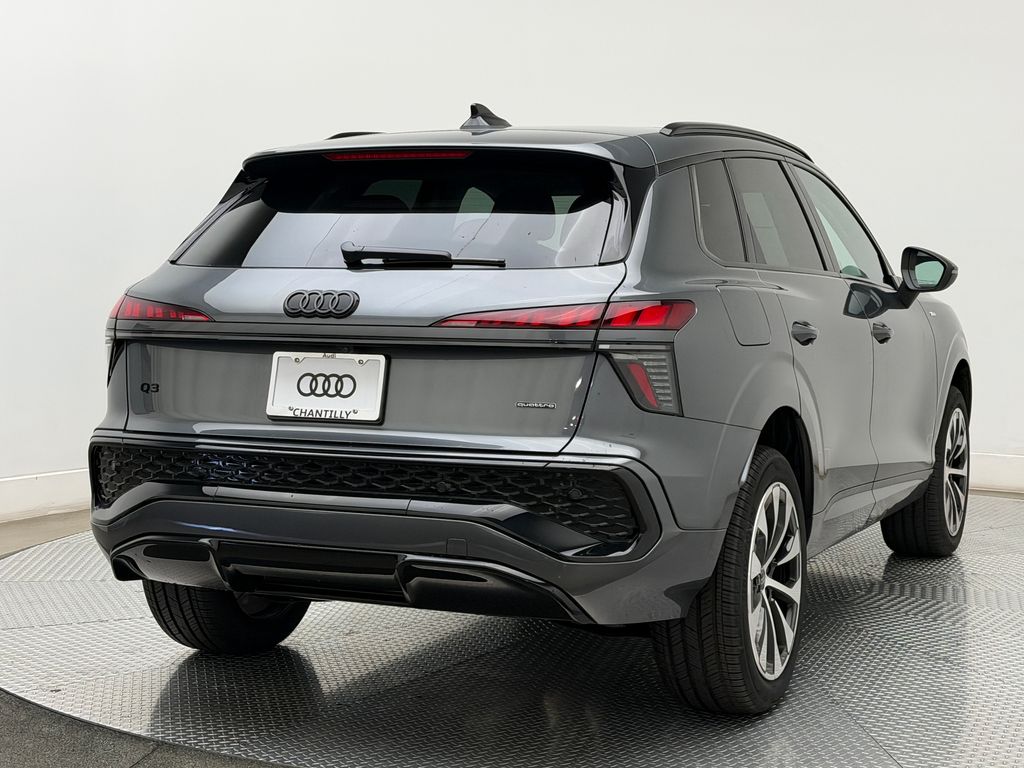Thumbnail: 2026 Audi Q3 - 7