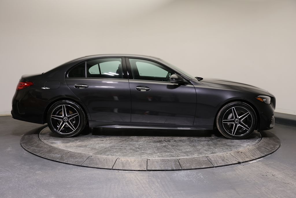 Thumbnail: 2025 Mercedes-Benz C-Class - 8