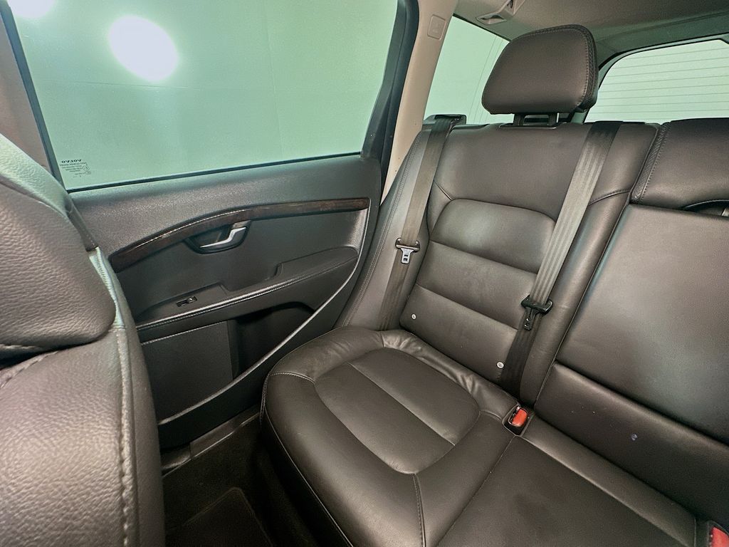 VolvoXC7012