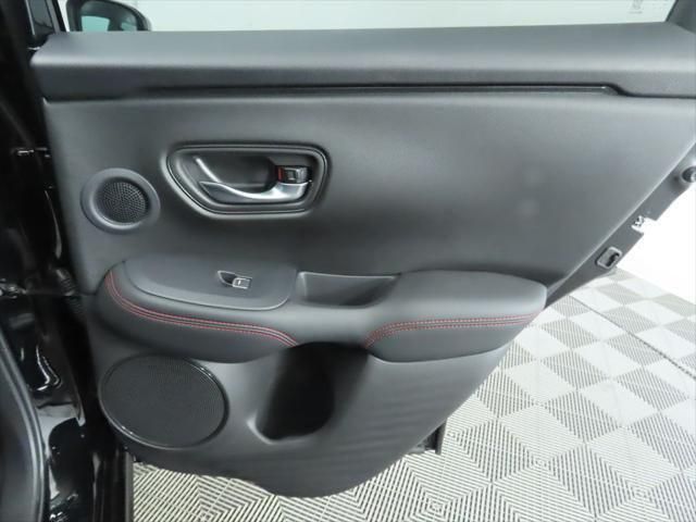 Thumbnail: 2025 Acura ADX - 28