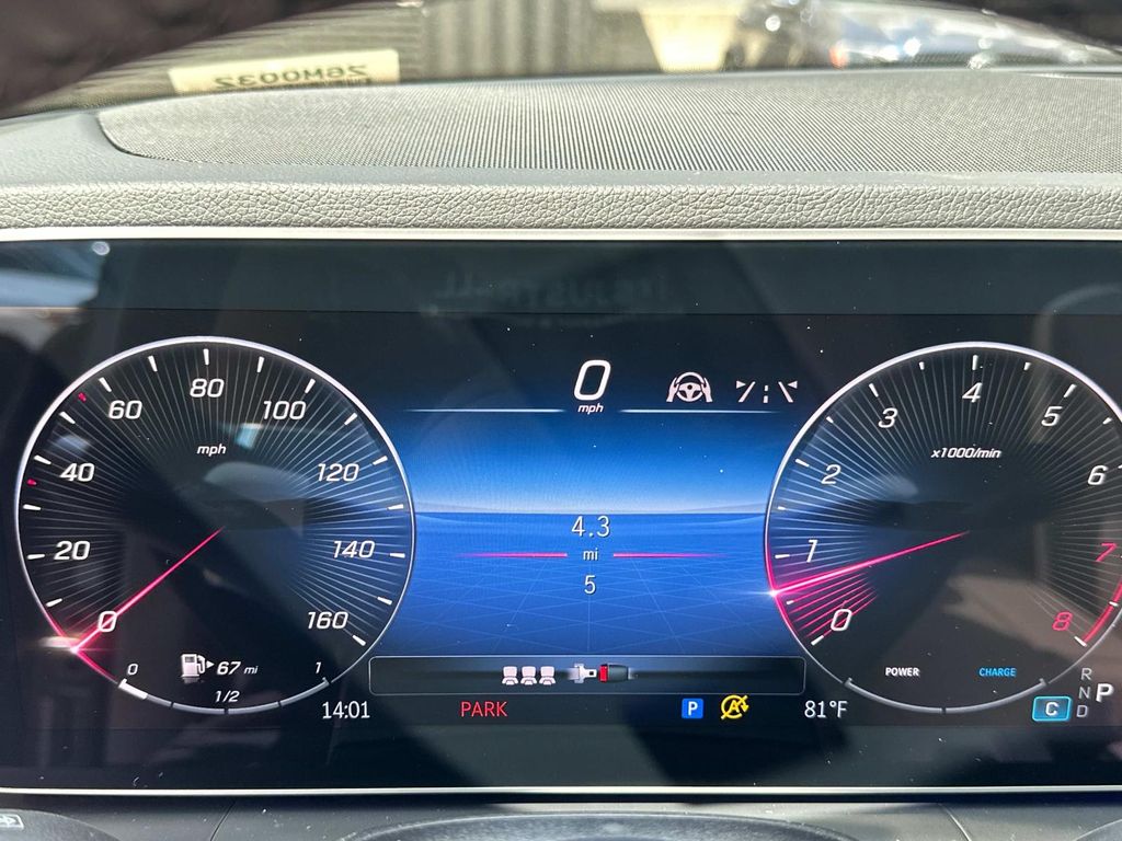 Thumbnail: 2026 Mercedes-Benz GLE - 23