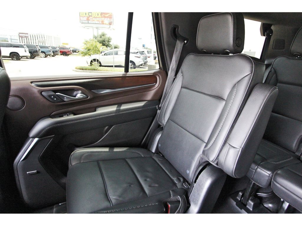 2022 GMC Yukon Denali Black at Ultimate Motorsports