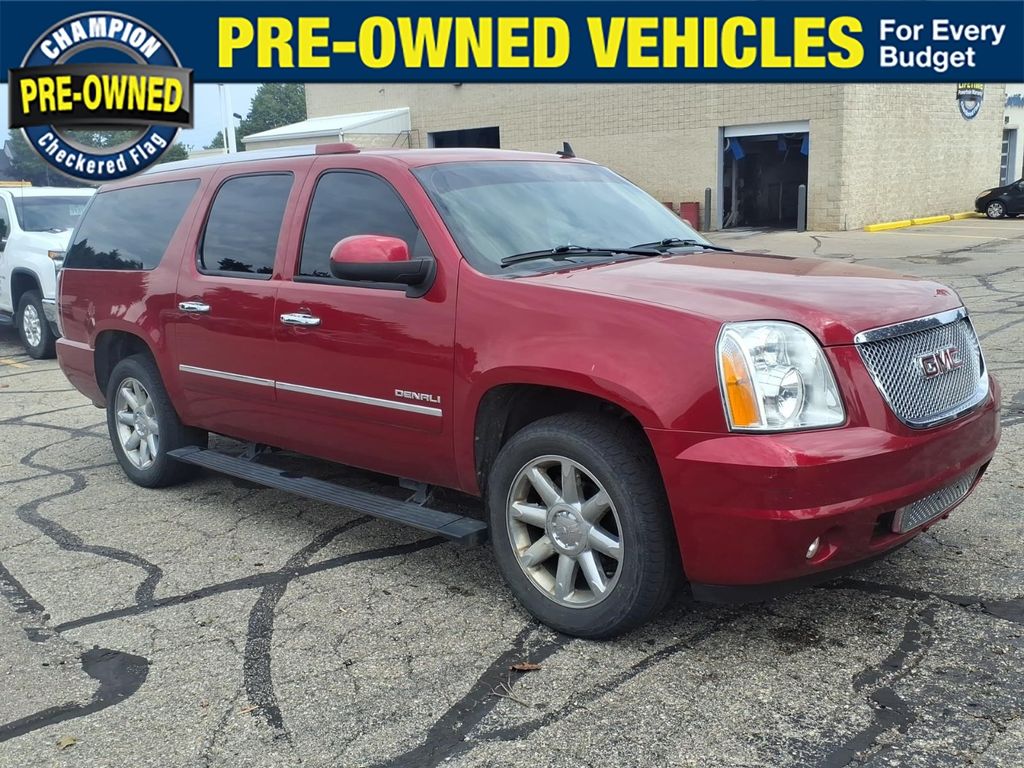 2014 GMC Yukon XL Rojo (Crystal Red Tint) SUV/Crossover Tracción en las cuatro ruedas 6 velocidades Automática marcha alta
