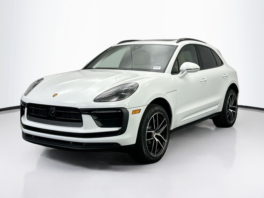 Thumbnail: 2026 Porsche Macan - 1