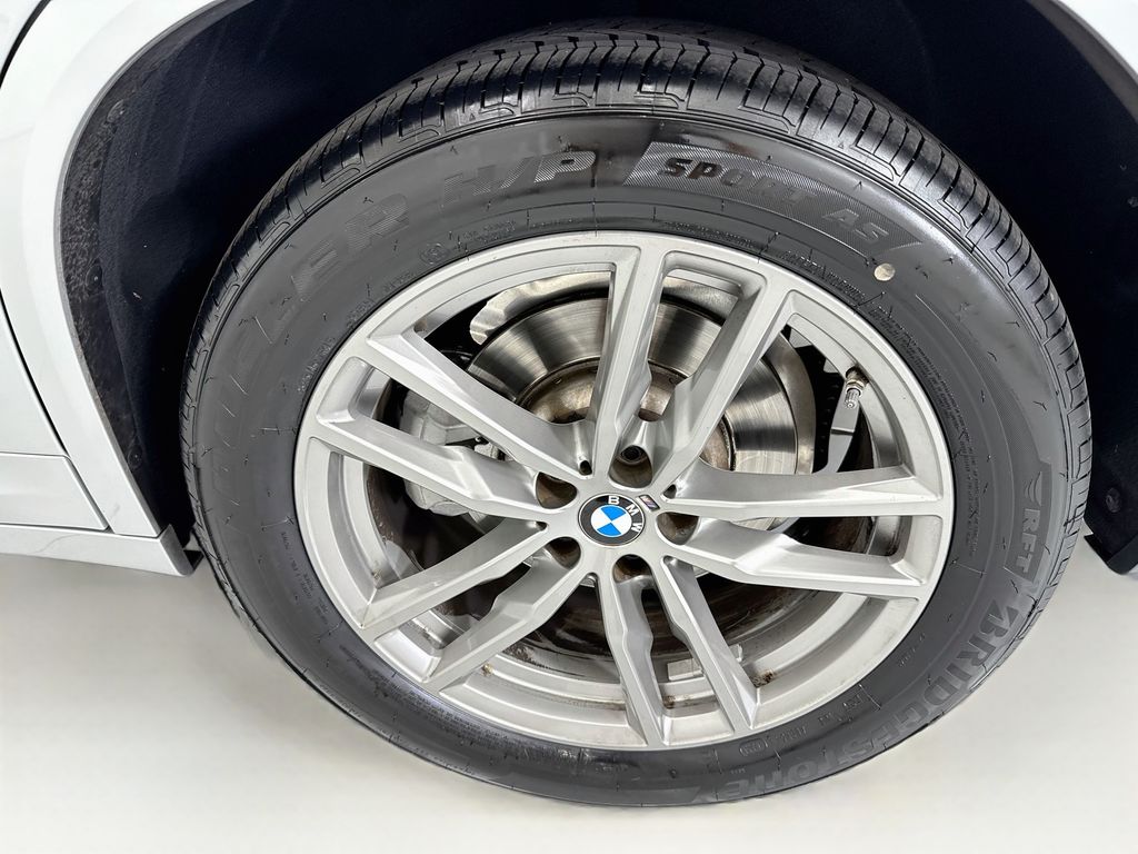 Thumbnail: 2021 BMW X4 - 30