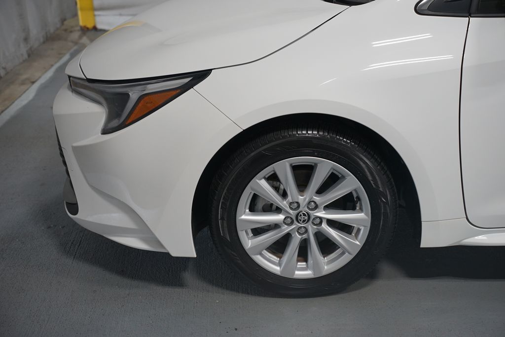 Thumbnail: 2024 Toyota Corolla - 5