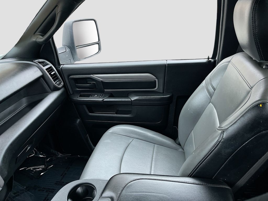 Used 2024 White Ram Tradesman image 20