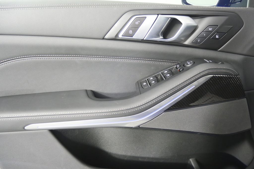 2024 BMW X5 M60i 9