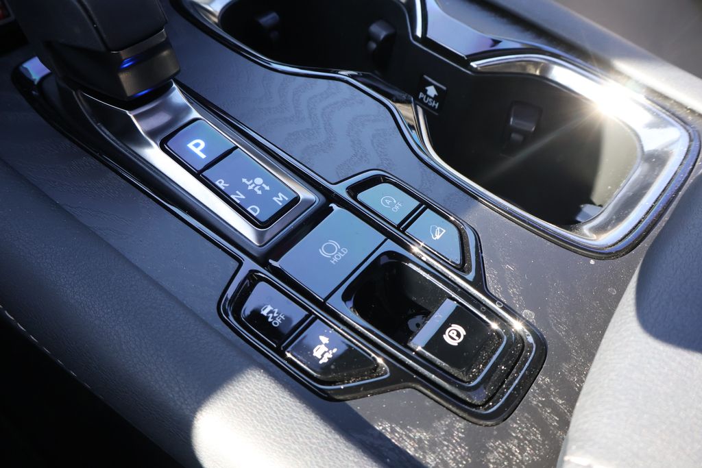 Thumbnail: 2025 Lexus RX - 28