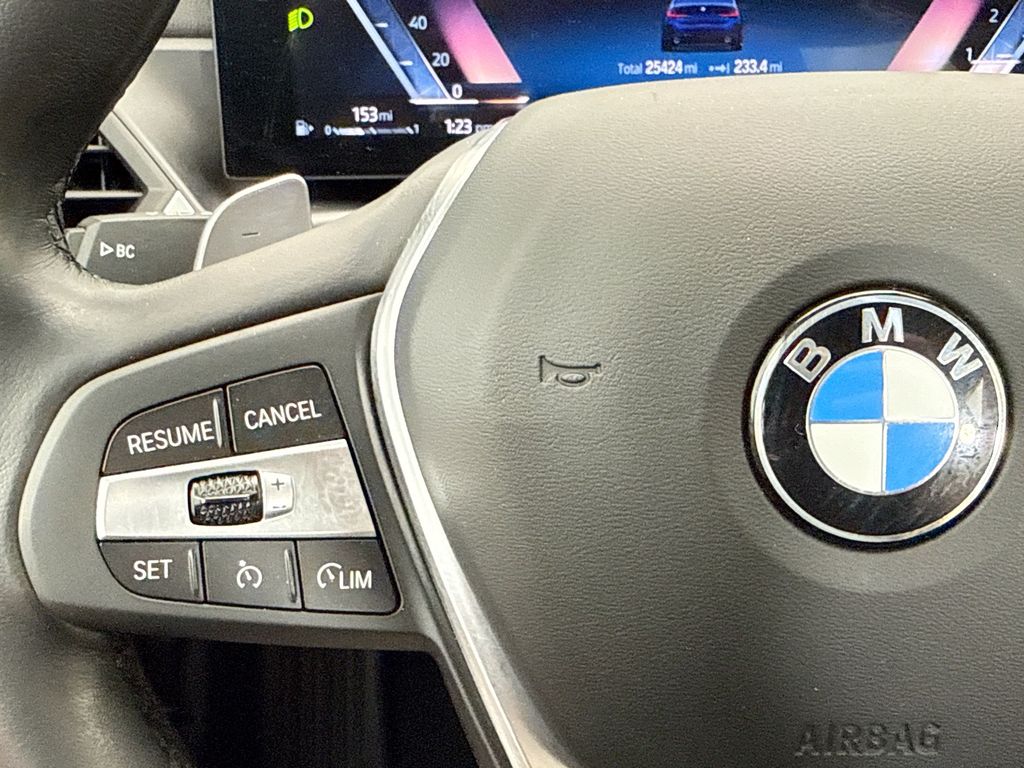 Thumbnail: 2024 BMW 3 Series - 11