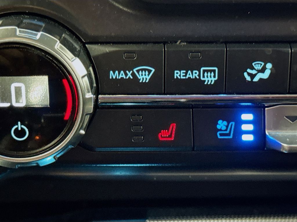 Thumbnail: 2021 Ford F-150 - 21