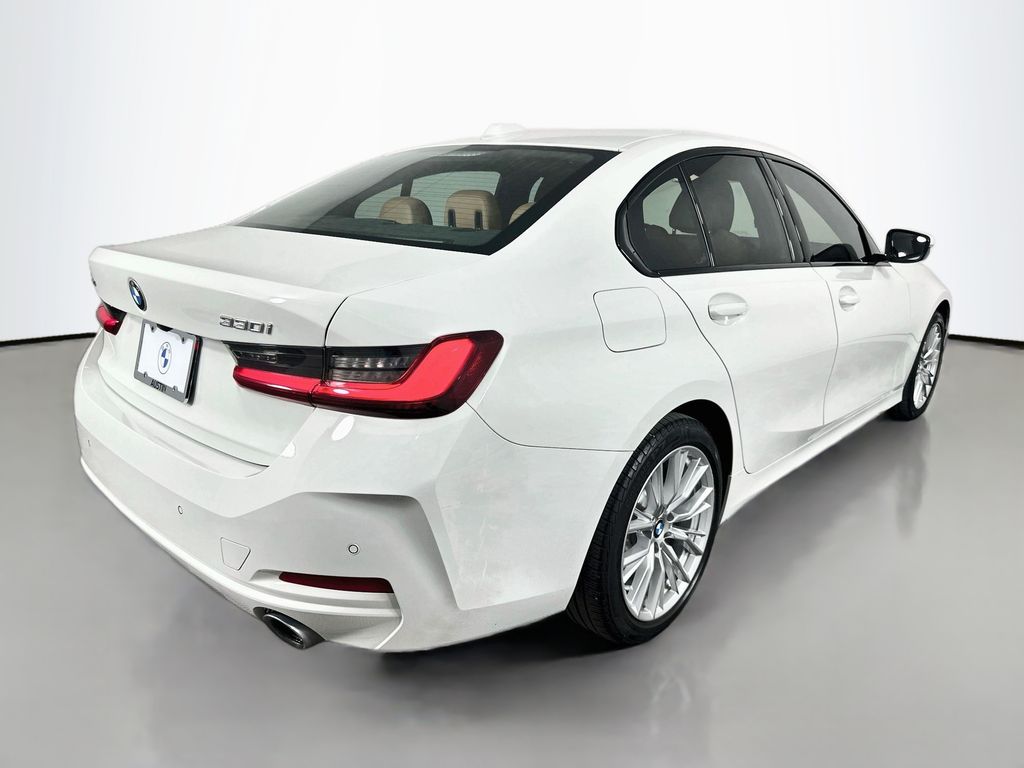 Thumbnail: 2023 BMW 3 Series - 5