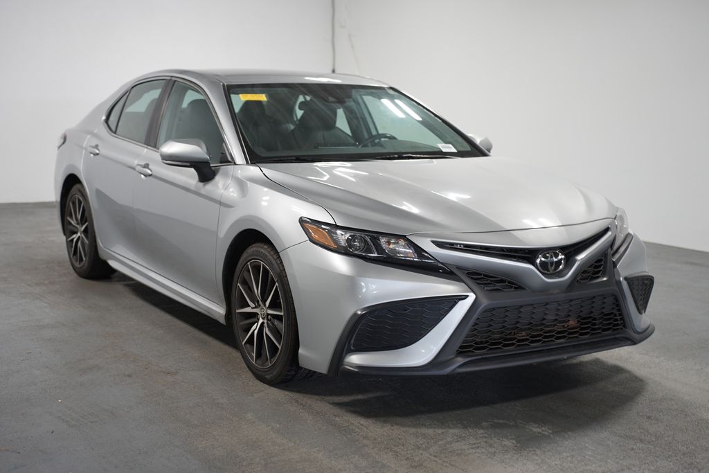 Thumbnail: 2023 Toyota Camry - 3