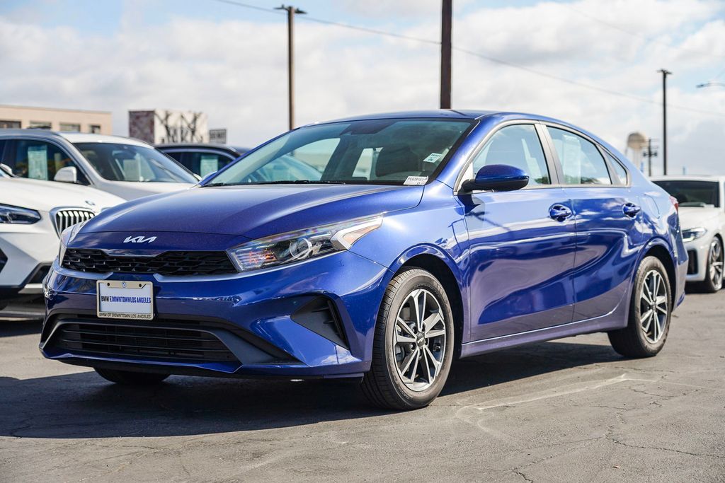 2023 Kia Forte LXS 5