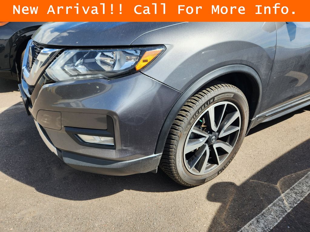 2020 Nissan Rogue SL