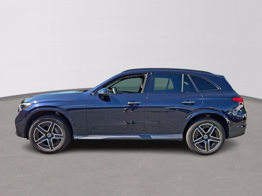 Thumbnail: 2023 Mercedes-Benz GLC - 7
