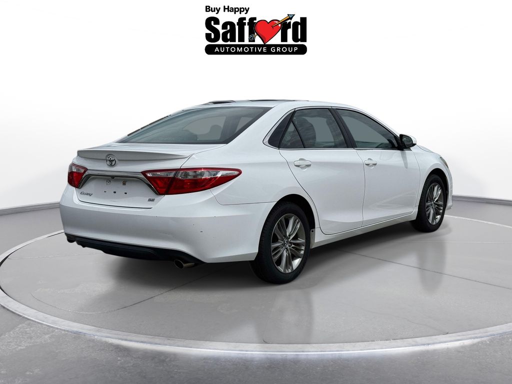 Used 2015 White Toyota SE image 8