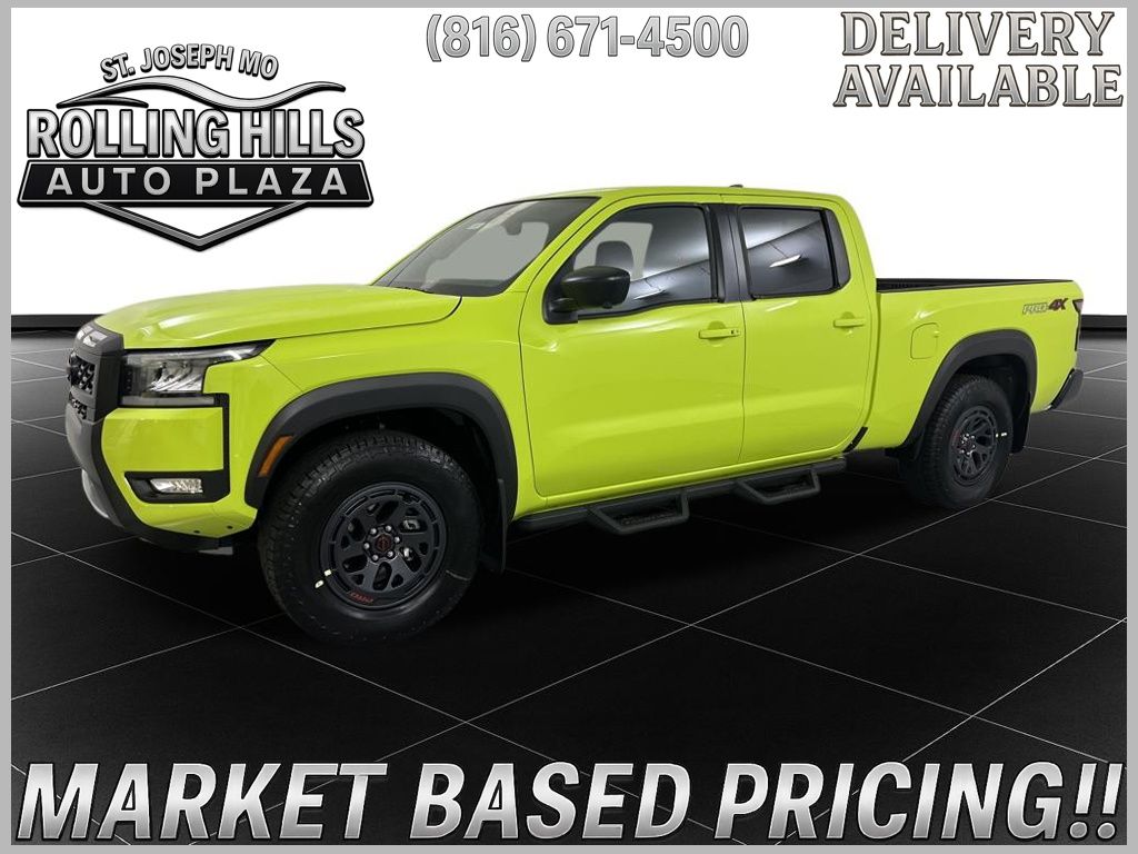 2026 Nissan Frontier PRO-4X Crew Cab LB 4WD