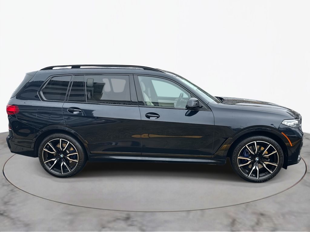 Thumbnail: 2021 BMW X7 - 8