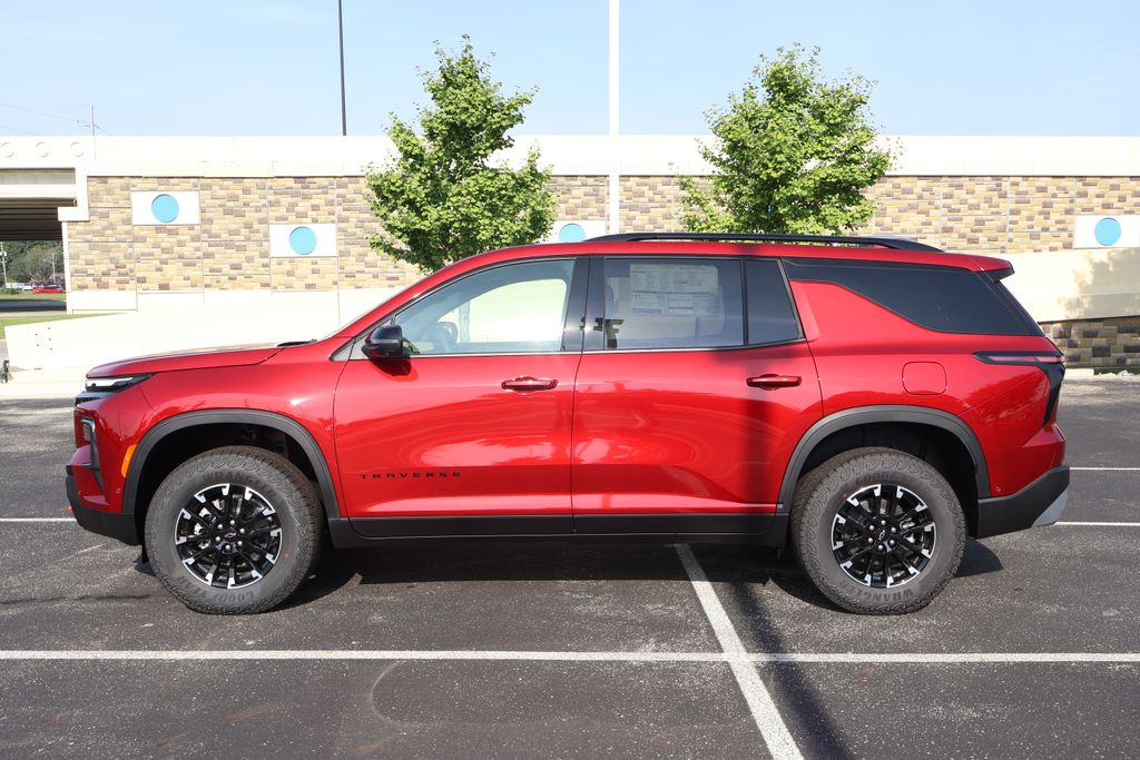 Thumbnail: 2026 Chevrolet Traverse - 12