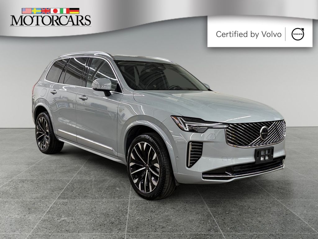 2026 Volvo XC90 B6 Plus 7-Passenger AWD