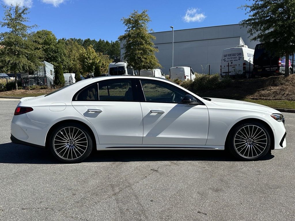 2025 Mercedes-Benz E-Class E 350 9