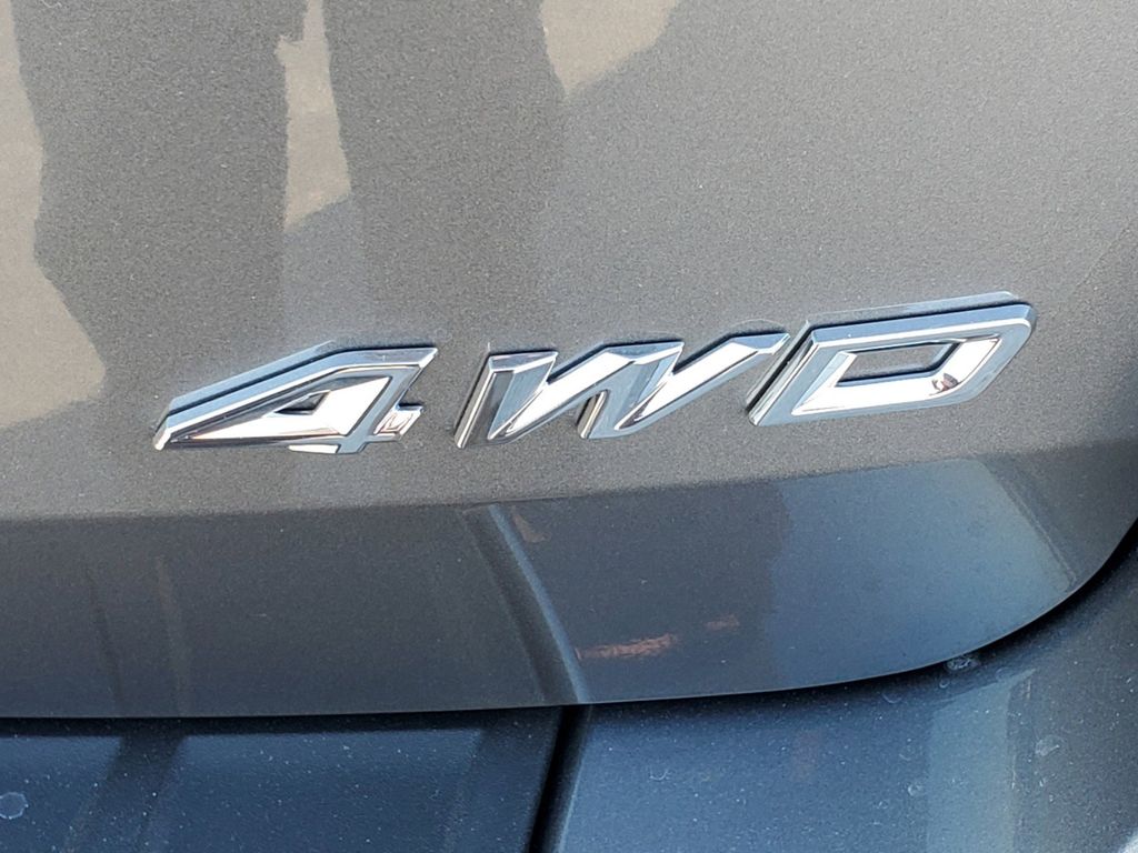 New 2025 Gray Ford Active image 9