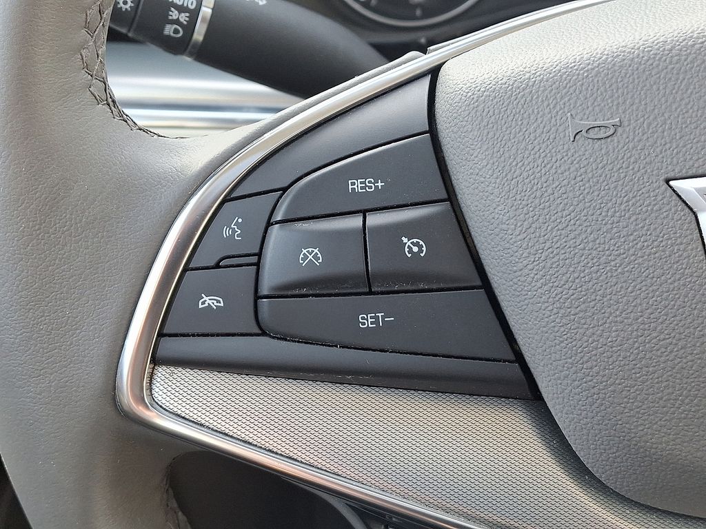 Thumbnail: 2021 Cadillac XT5 - 22