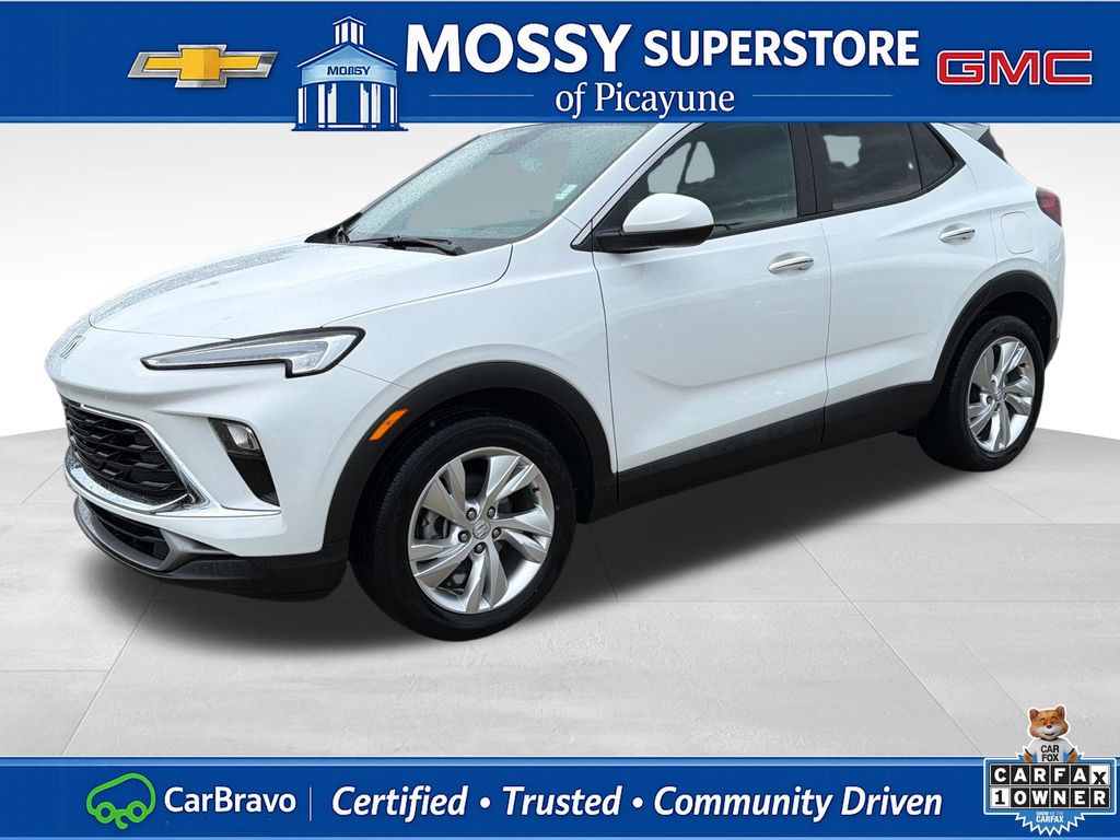 Summit White 2024 Buick Encore GX SUV / Crossover Front-Wheel Drive Continuously Variable Transmission