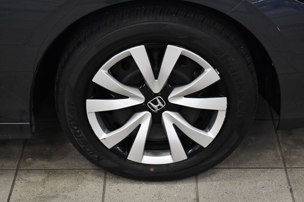 Thumbnail: 2023 Honda Civic - 9