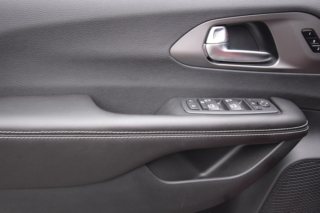 new 2027 Chrysler Pacifica car, priced at $52,162
