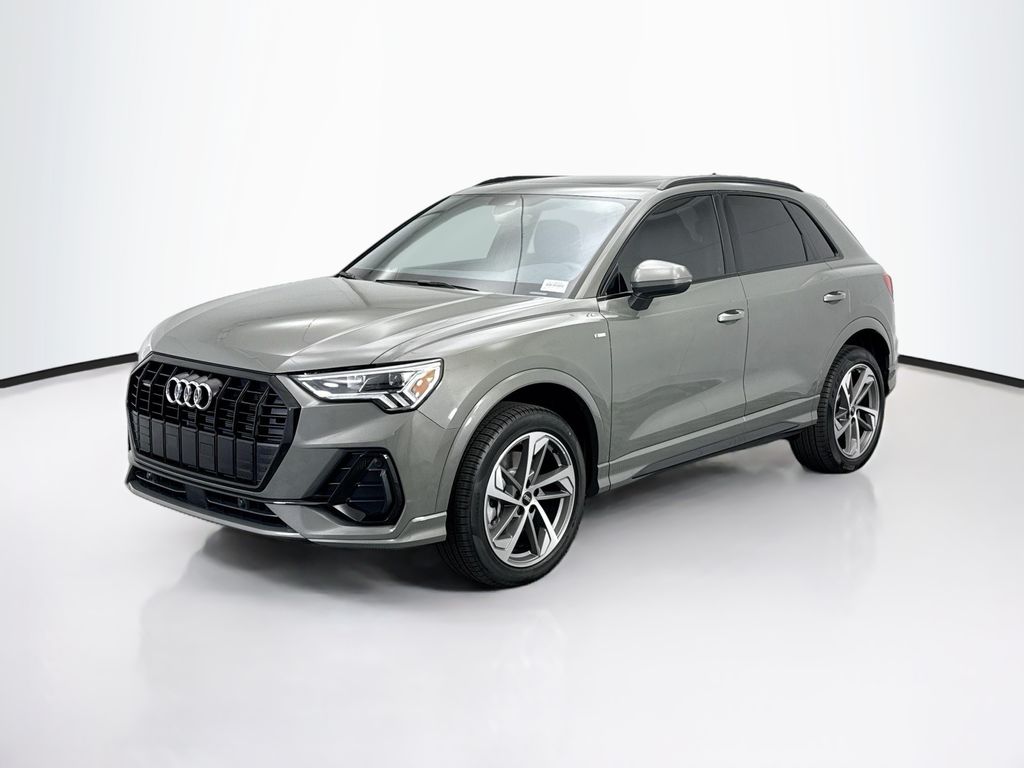 Thumbnail: 2025 Audi Q3 - 1