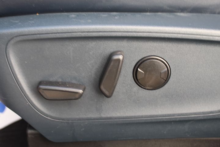 Used Car 2022 Ford Maverick  Lariat For Sale Under $30,000 In Georgetown, Texas