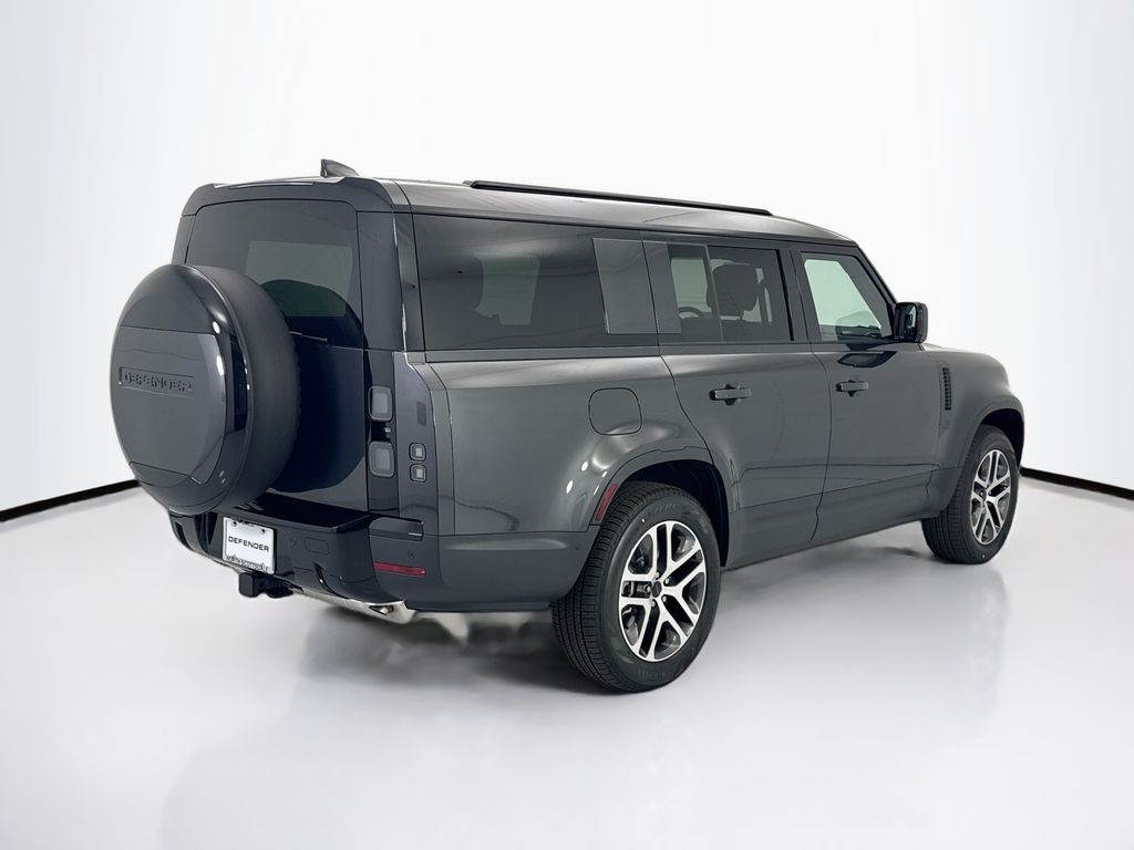 Thumbnail: 2026 Land Rover Defender - 5