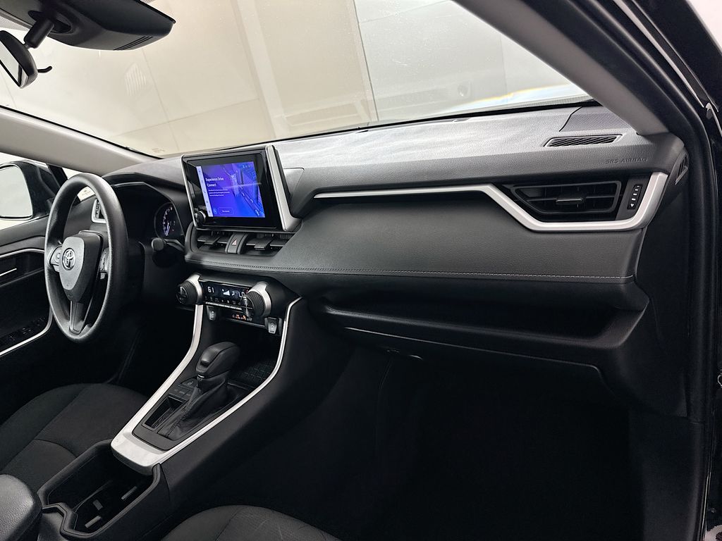 Thumbnail: 2024 Toyota RAV4 - 29