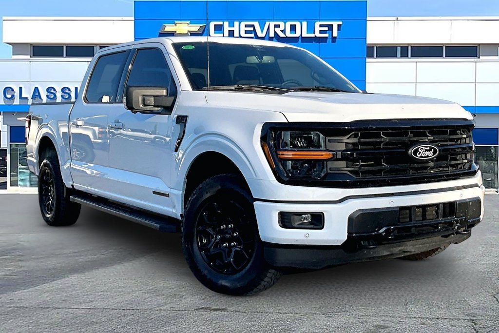Oxford White 2025 Ford F-150 Pickup Truck Four-Wheel Drive Automatic
