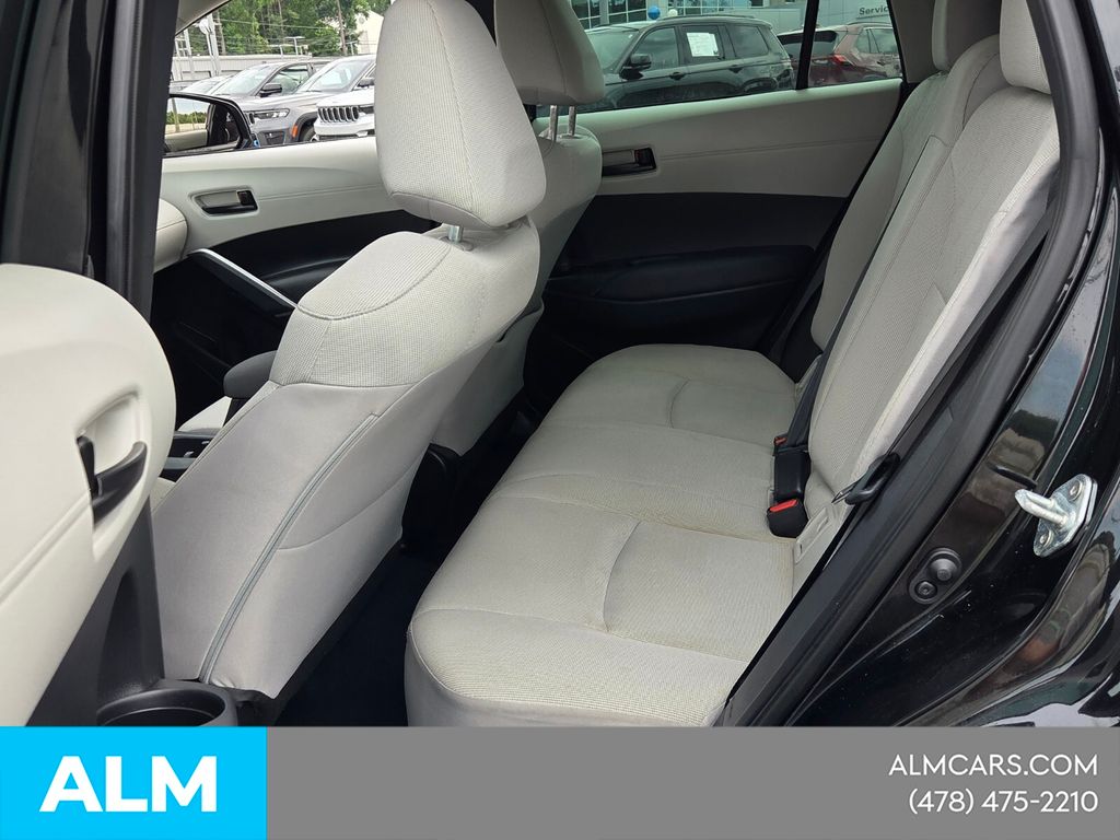 Used 2024 Black Toyota L image 5