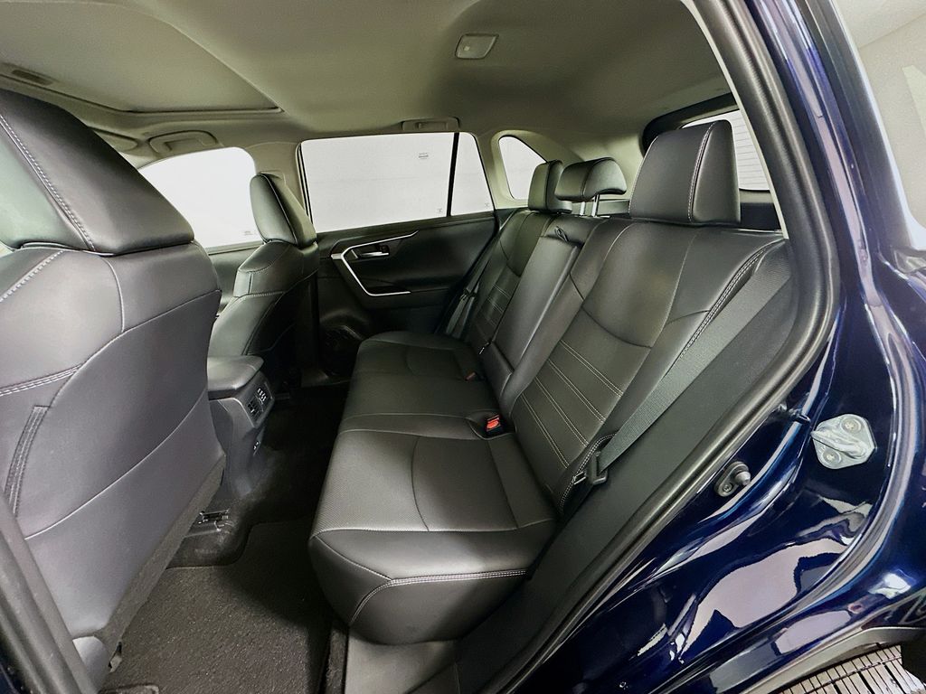 Thumbnail: 2024 Toyota RAV4 - 25