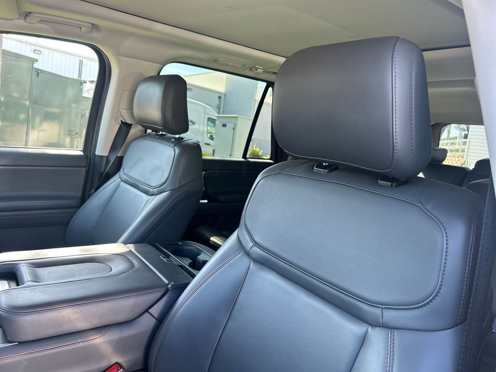 Used 2025 White Ford Active image 9