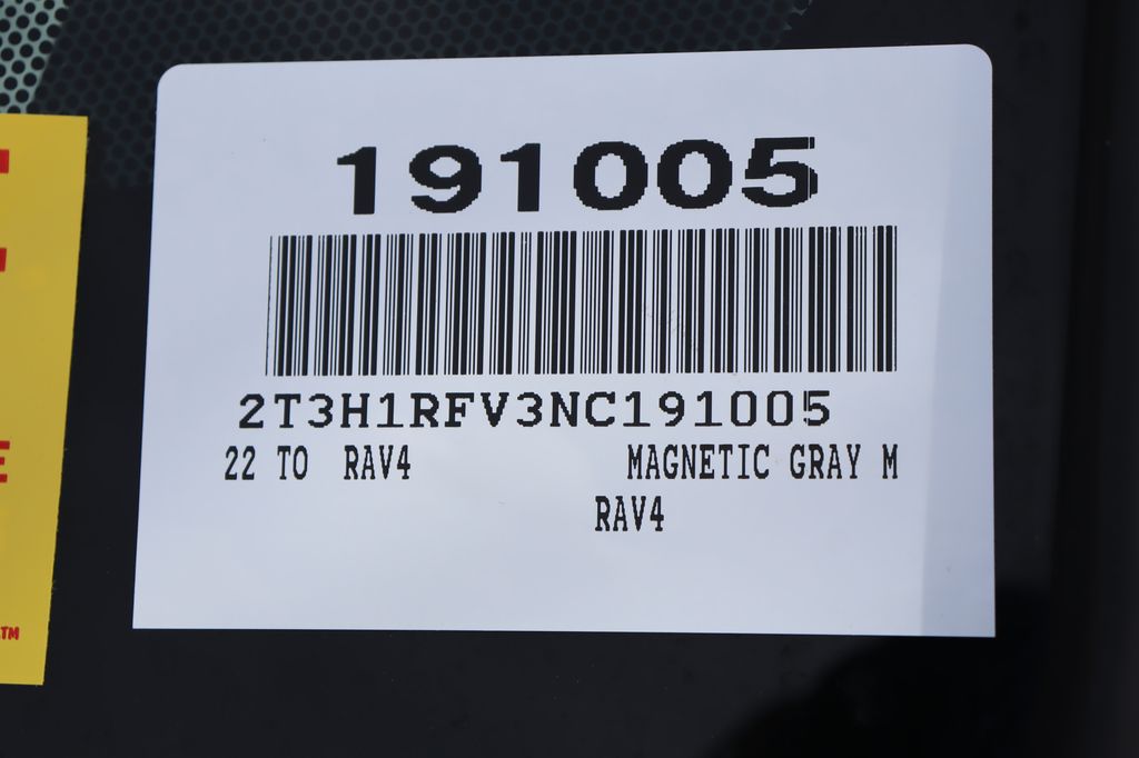 2022 Toyota RAV4 LE 7