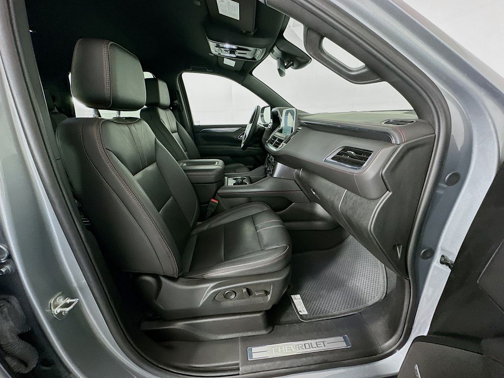 Thumbnail: 2024 Chevrolet Tahoe - 29