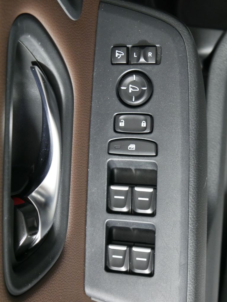 Thumbnail: 2023 Honda Pilot - 29