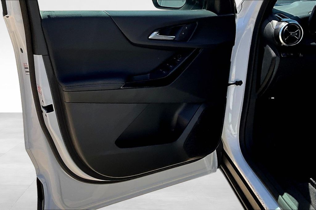 Used 2026 Chevrolet Equinox SUV